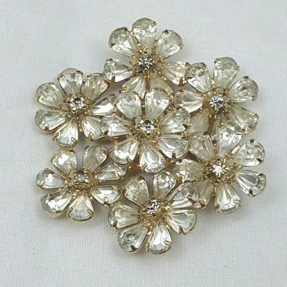 Vintage Jewelry - Vintage Layered Flowers Brooch Pin with Clear Crys